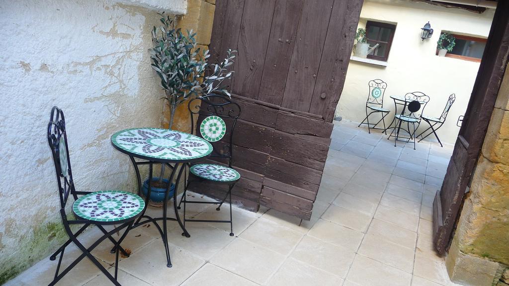 Appartement Aux Armoiries De Sarlat Oda fotoğraf